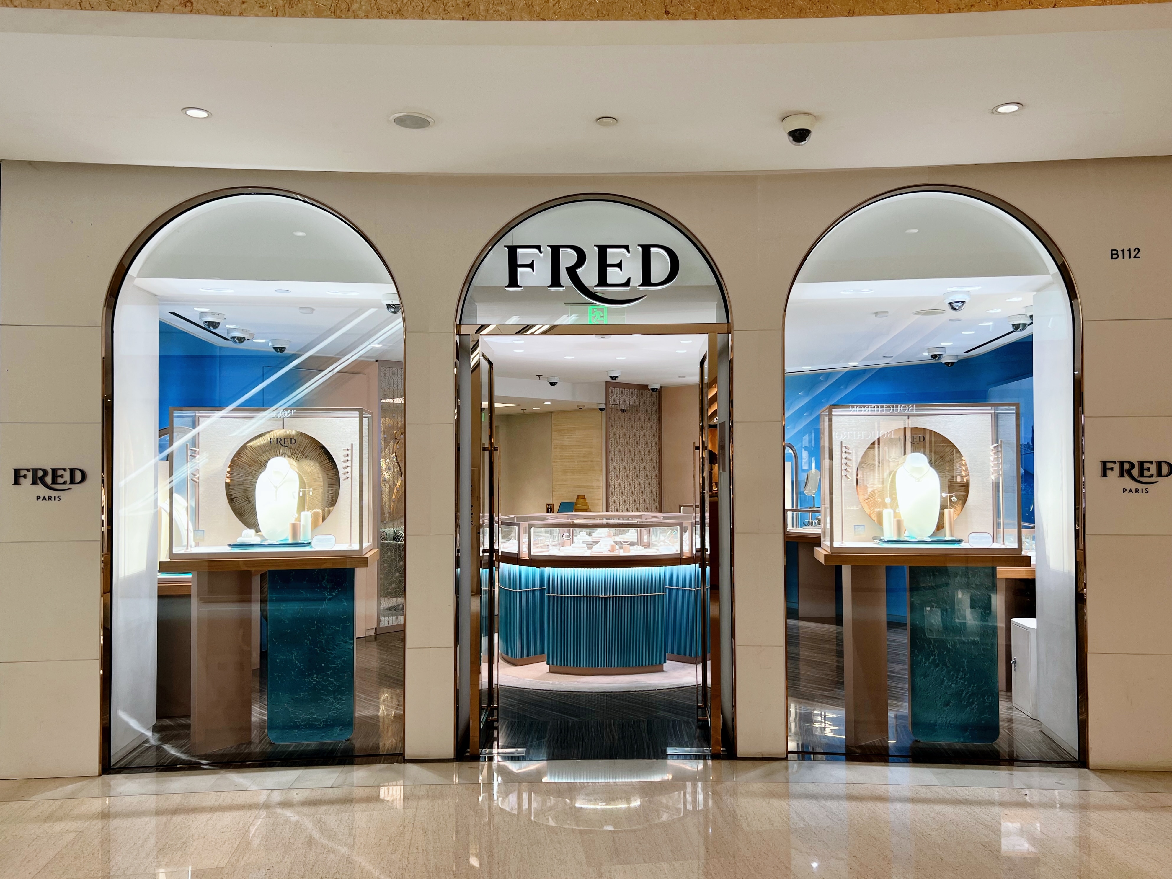 恒隆广场精品店